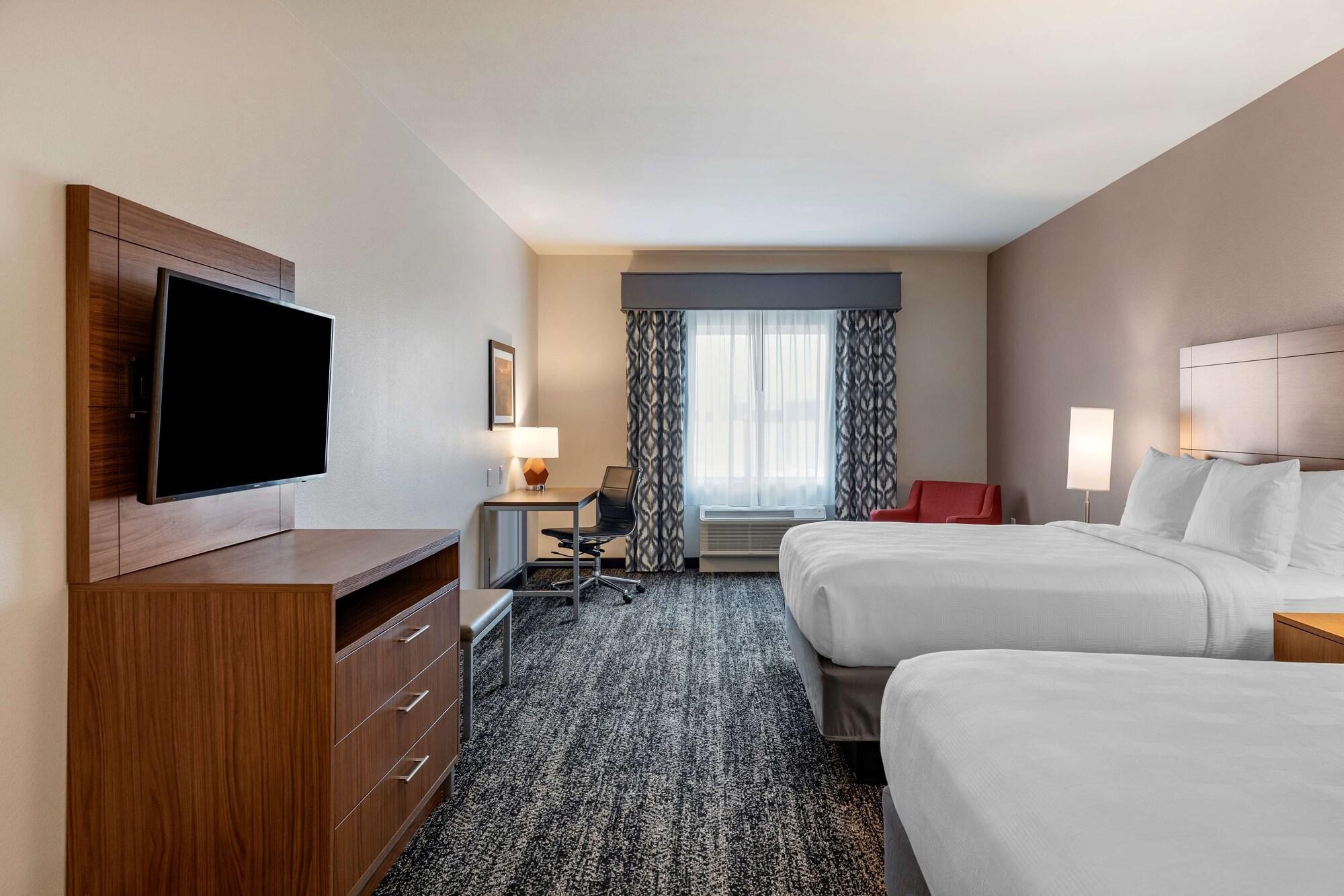 Best Western Plus Coachella Valley Inn & Suites Cathedral City Εξωτερικό φωτογραφία